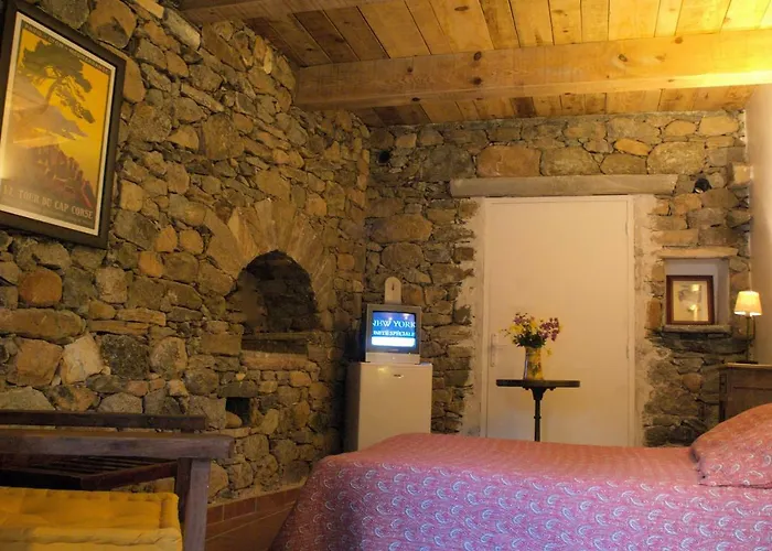 Casa-albina-corsica * Patrimonio